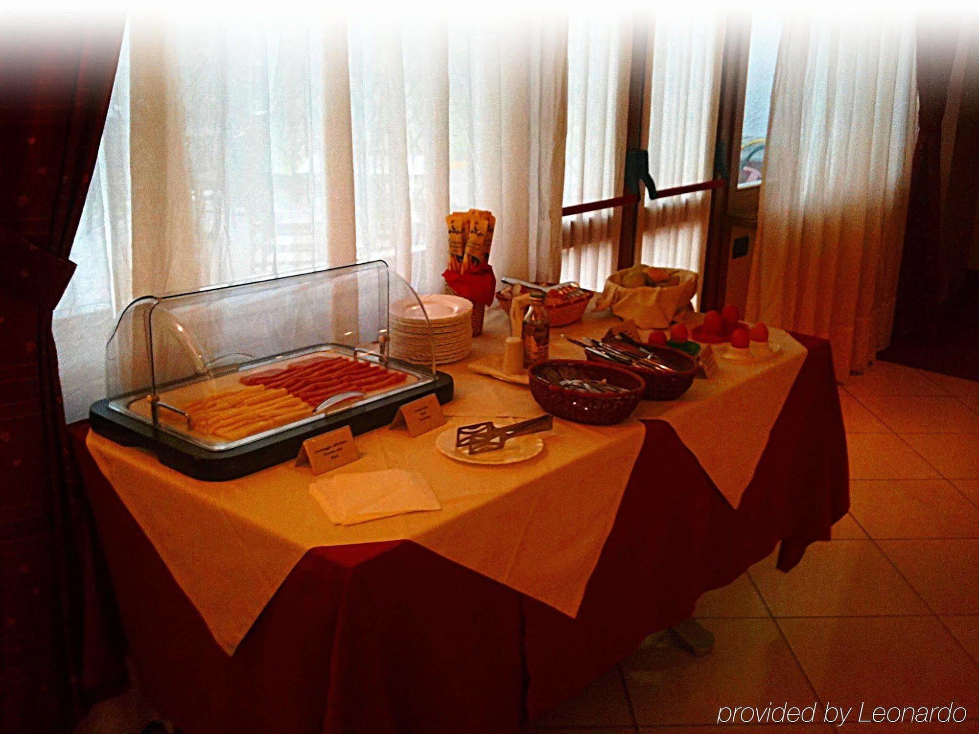 Best Quality Hotel La Darsena Moncalieri Restaurante foto