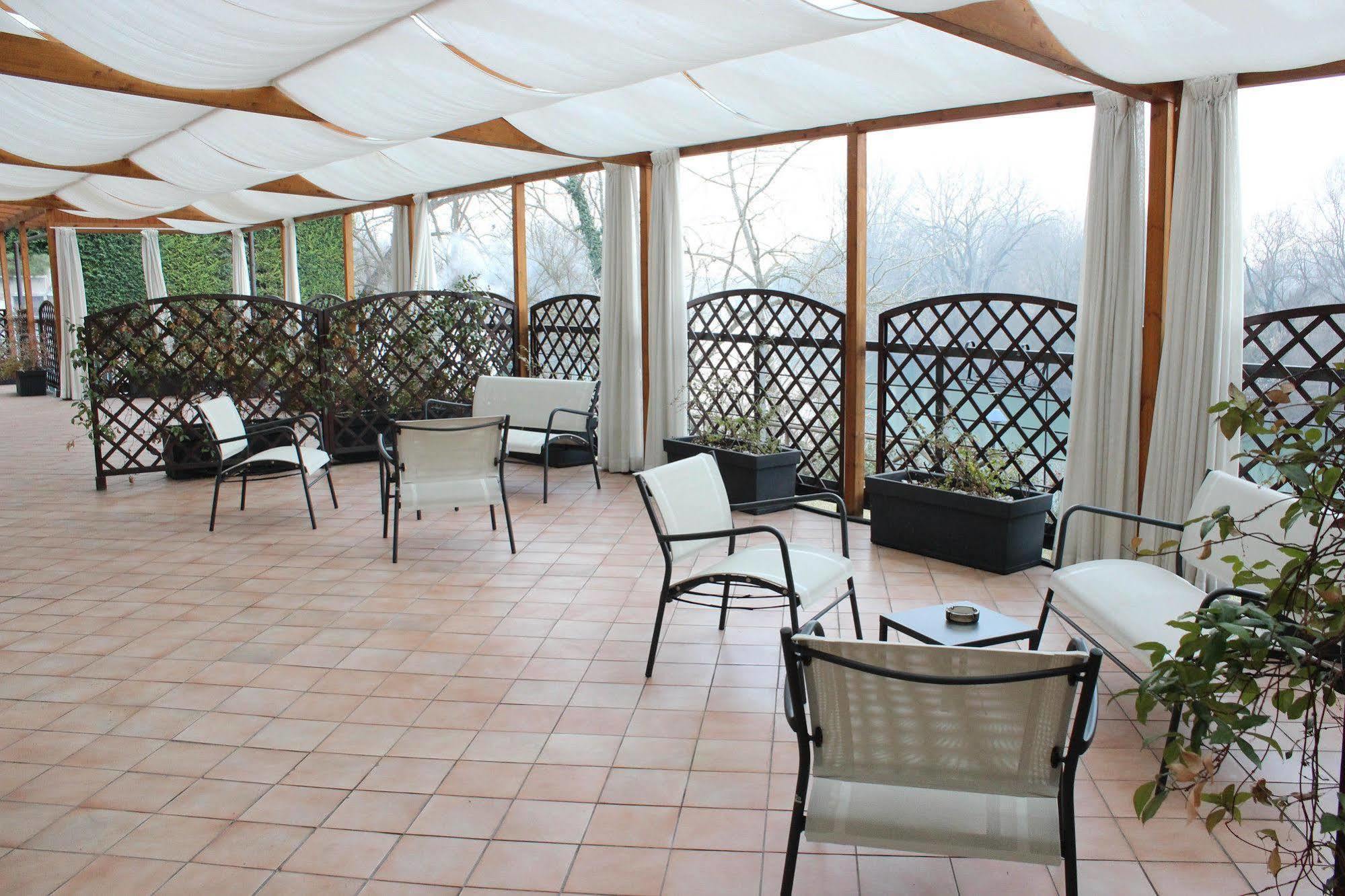Best Quality Hotel La Darsena Moncalieri Exterior foto