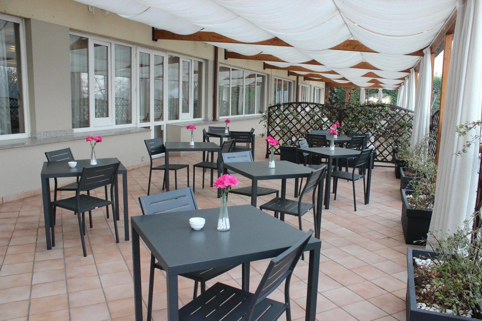 Best Quality Hotel La Darsena Moncalieri Exterior foto